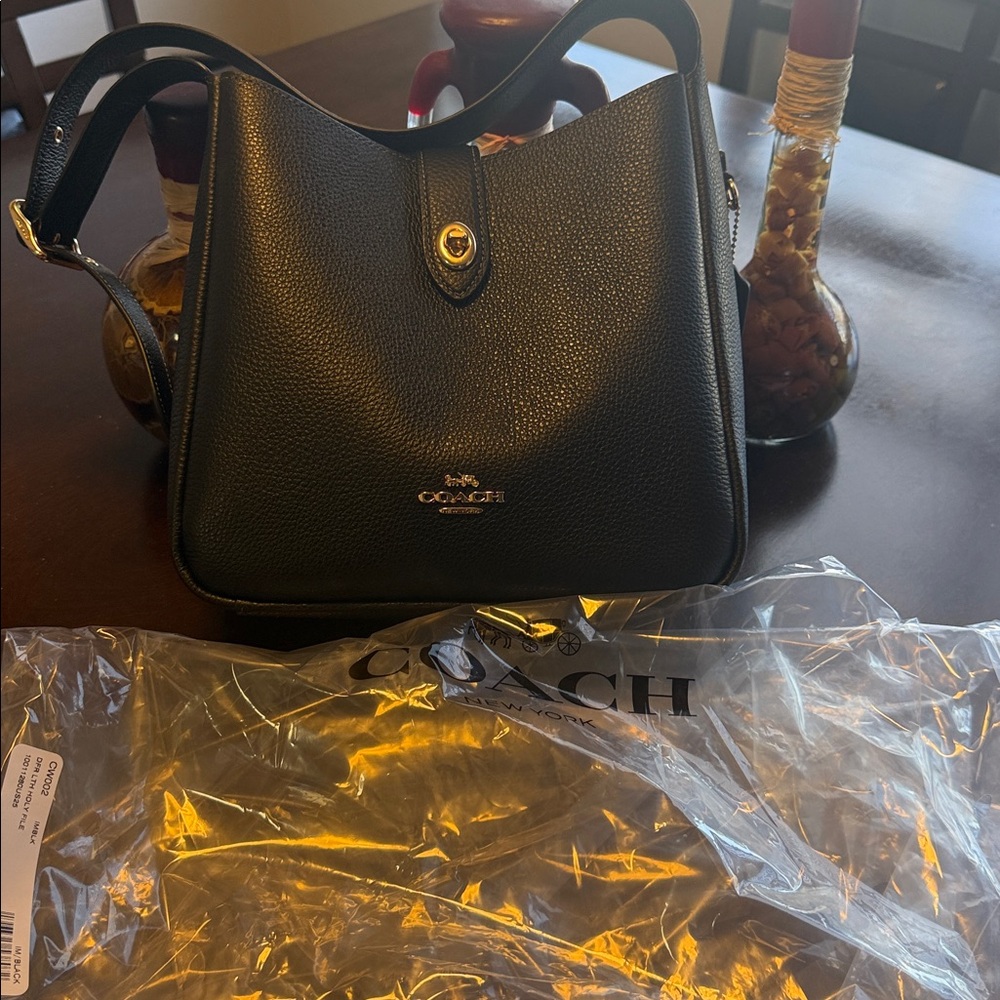 Coach Black Leather Crossbody Bag - Picture 4 of 9